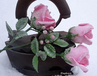 Ice sugar roses ❤️ - Cake by Daphne
