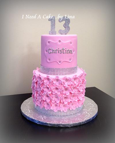 Pretty in Pink - Cake by Lina Gikas