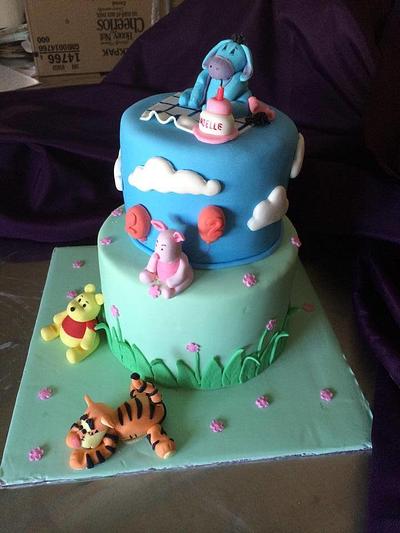 winnie the pooh and his friends - Cake by Ediblesins