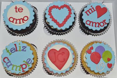 Love you Cupcakes! - Cake by Monika Moreno