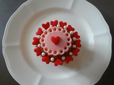 ValentineCuppies - 2 - Cake by Apsara's Cakes