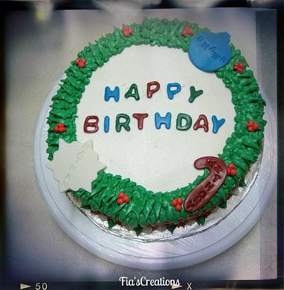Christmas Birthday Cake with Wreath - Cake by FiasCreations