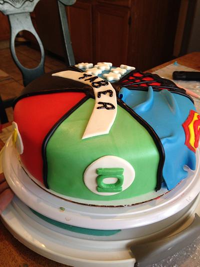 Superhero - Cake by Robbie405