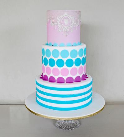 Dots and stripes - Cake by Sandy Lawrenson - Sweet 'n  Sassy