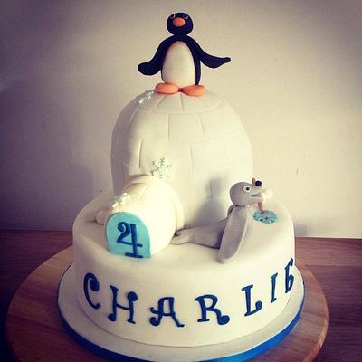 Pingu - Cake by Candy's Cupcakes