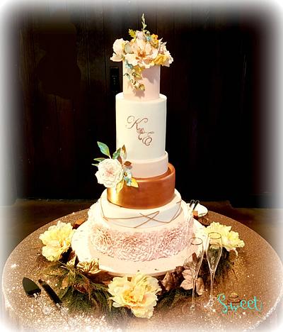 Rose Gold Wedding Cake - Cake by Sweet Heaven Cakes