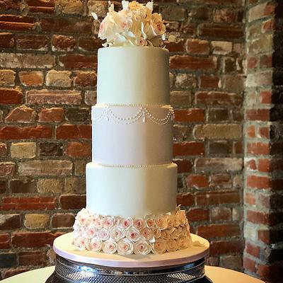 Wedding cake full of roses  - Cake by Maria-Louise Cakes