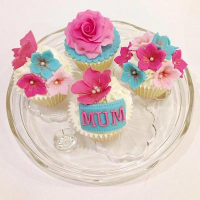 Mother's Day Cupcakes - Cake by Claire Lawrence