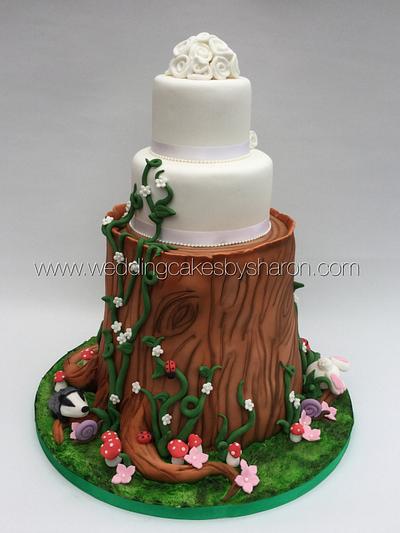 Tree stump wedding cake - Cake by Perfect Party Cakes (Sharon Ward)