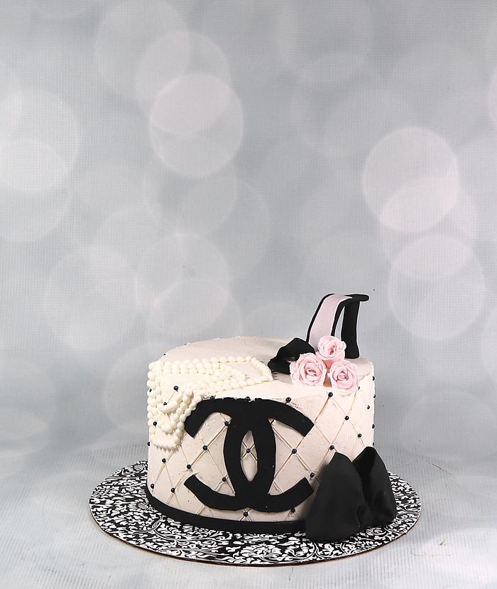 Chanel bridal shower cake