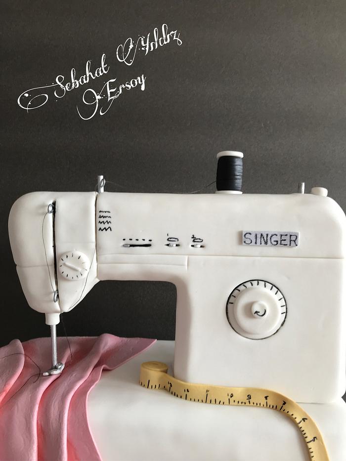 Sewing Machine cake
