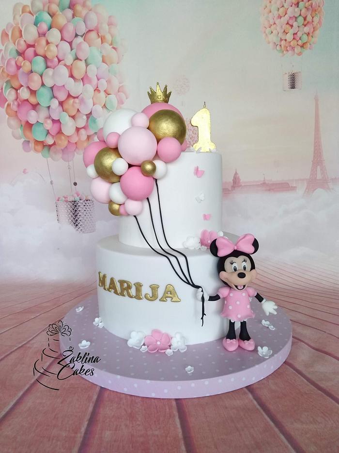 Minnie Mouse with ballons