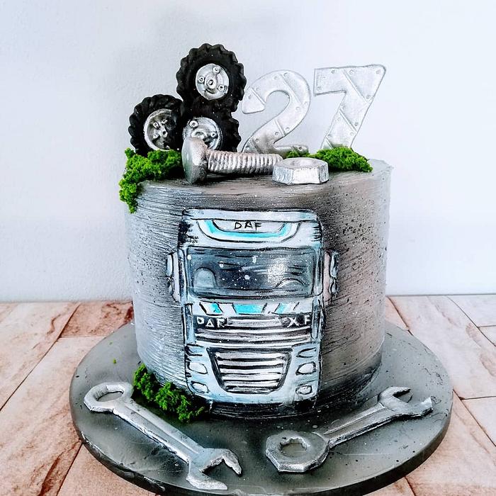 Cake for mechanics
