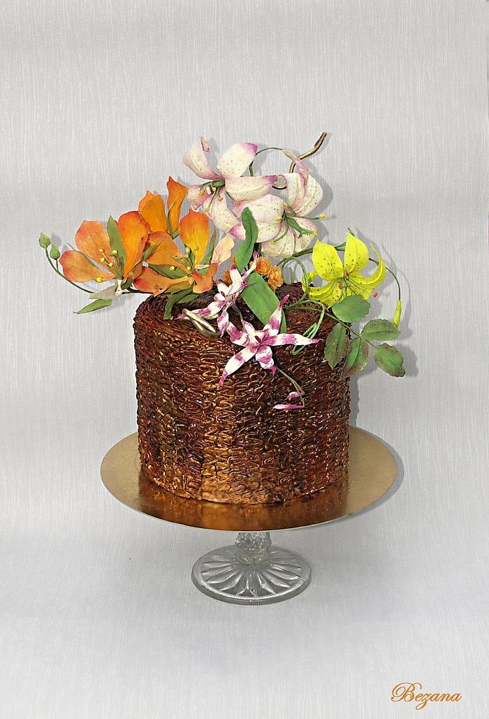 Cake with flowers of edible paper