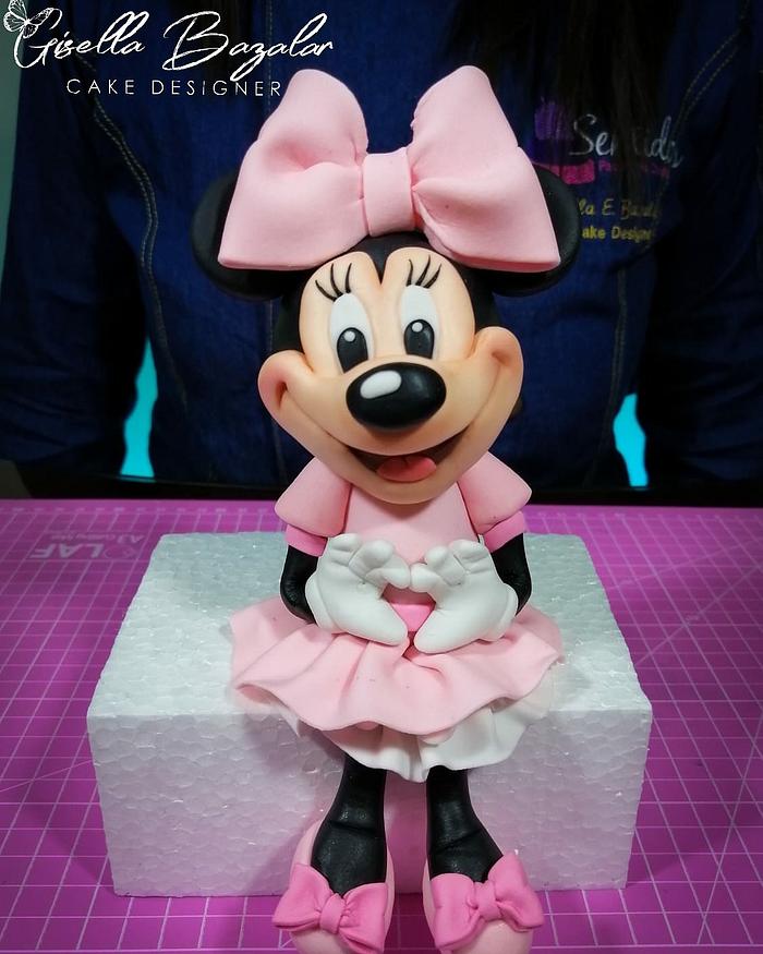 Minnie Rosa,modelada en fondant.