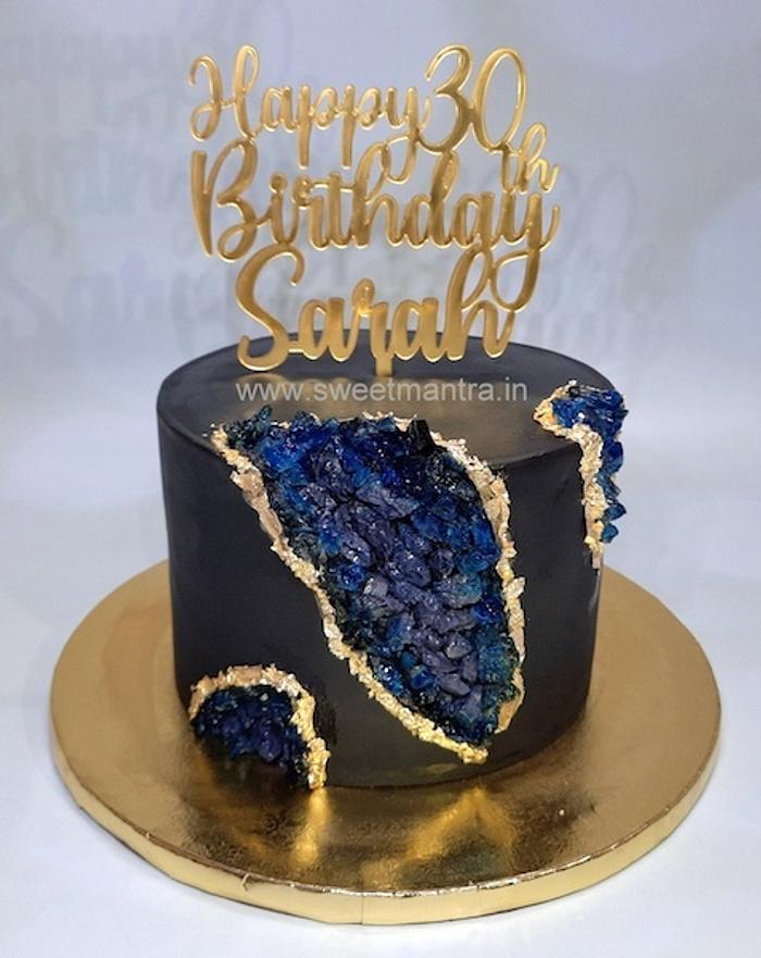 Made this for my daughters birthday♥️ my first attemp at a geode cake!... |  TikTok
