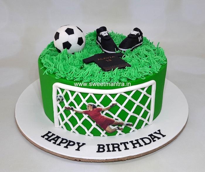 Football field cake