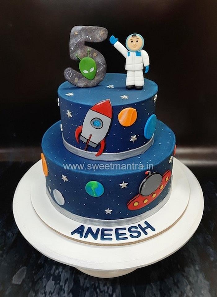 Astronaut and Outerspace Cake Singapore-Boys birthday cake delivery SG -  River Ash Bakery