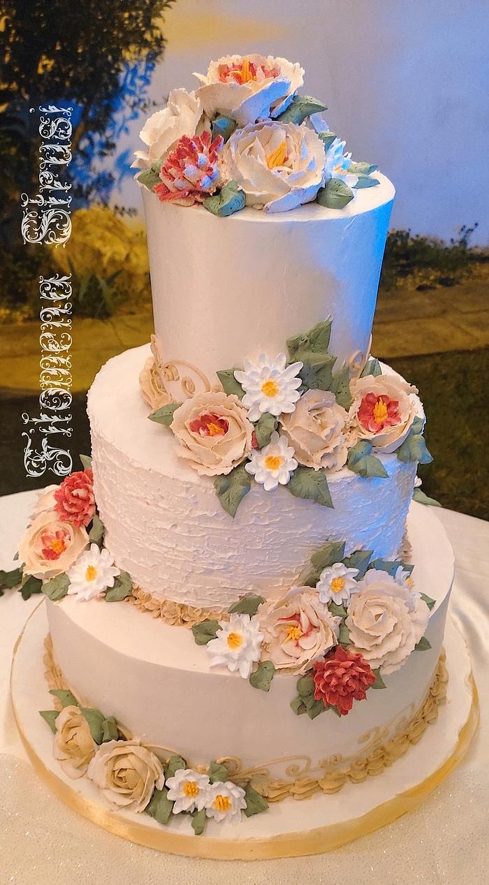 Whippingcream  wedding cake 