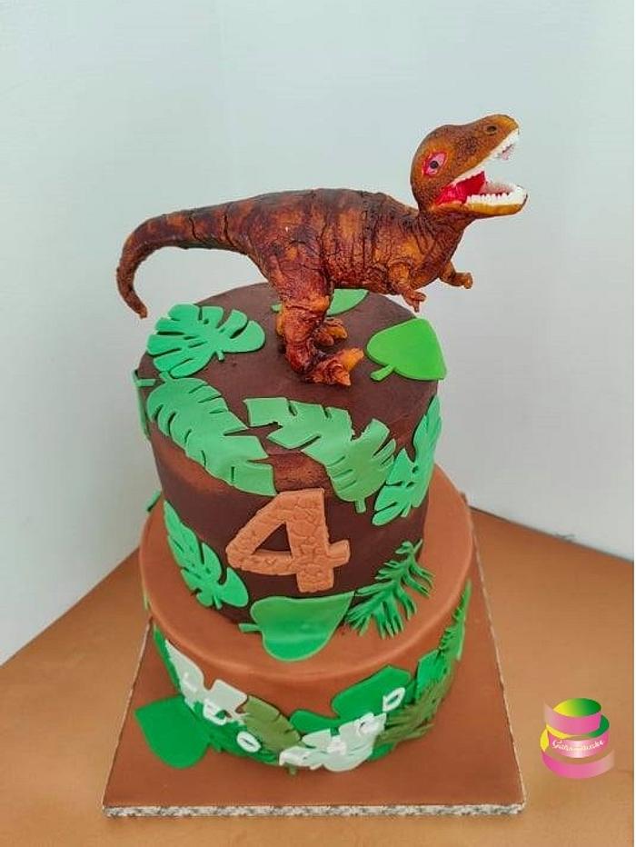 T-Rex birthday cake 