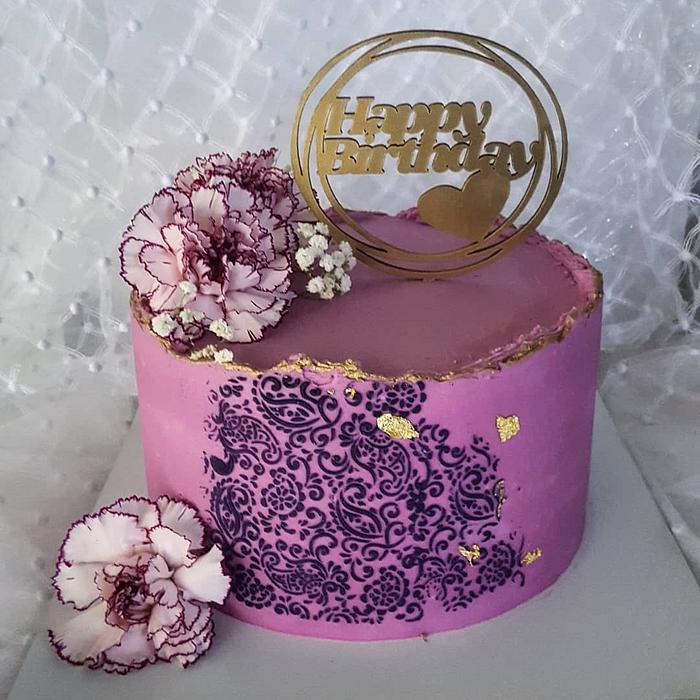 Purple lady cake