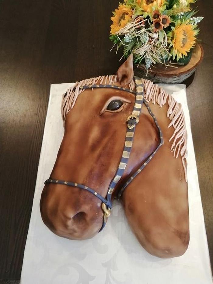 brown horse cake