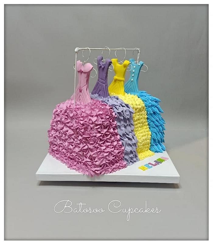 Dress cake