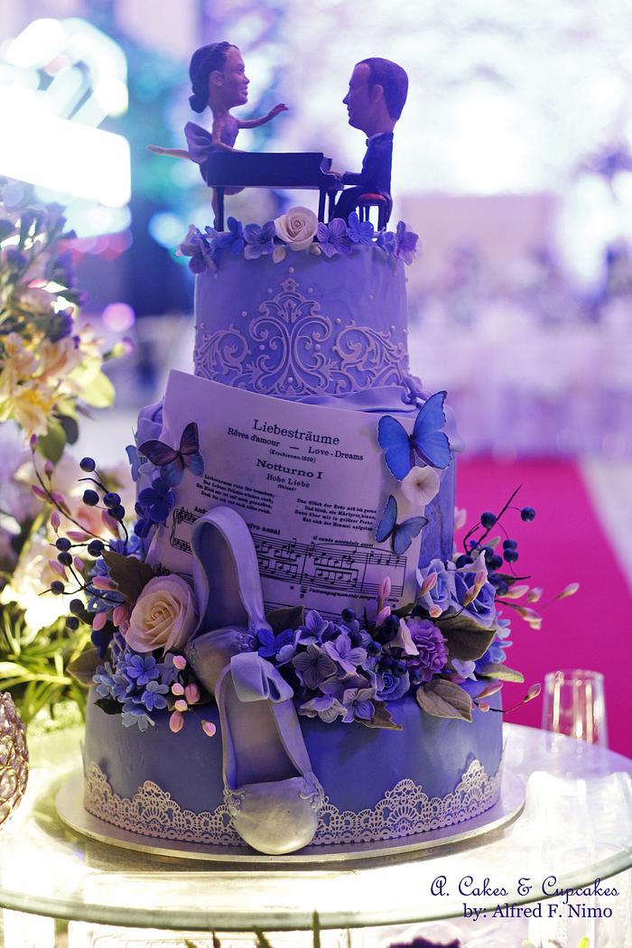 ballerina and pianist wedding cake