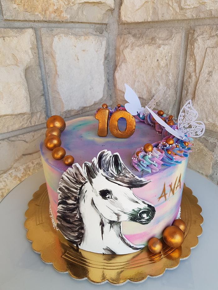 Handpaimted horse cake