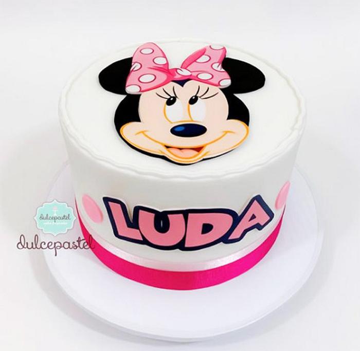 Torta Minnie Mouse en Envigado por Dulcepastel.com
