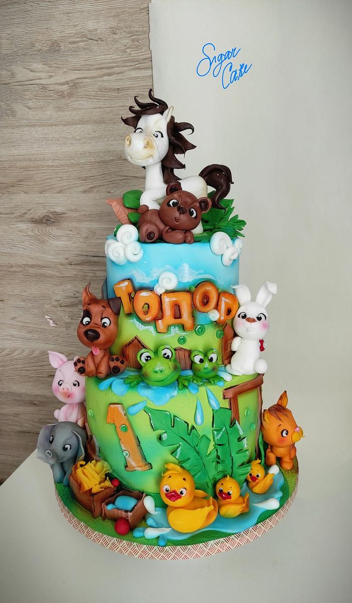 Sweet animals cake
