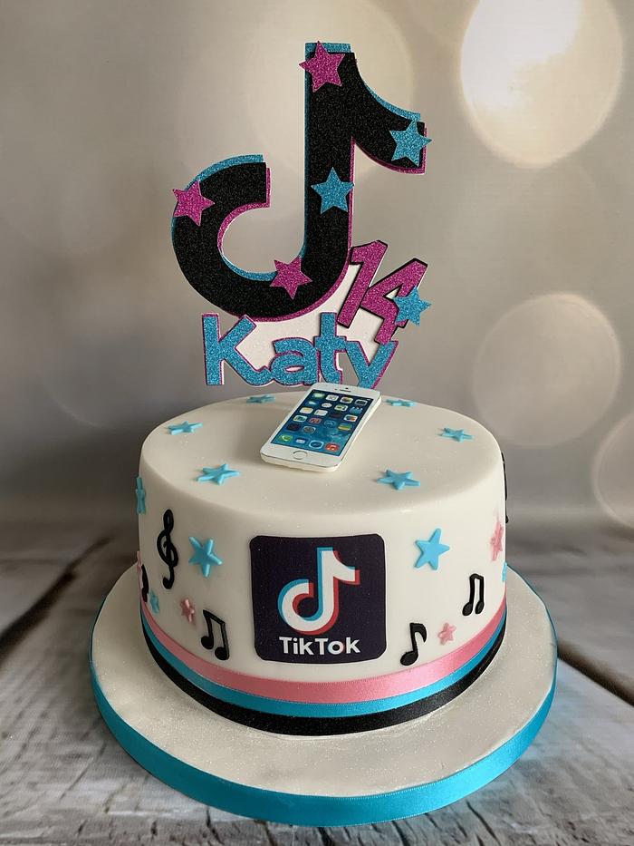 Katy’s Tik Tok 14th birthday cake - Decorated Cake by - CakesDecor