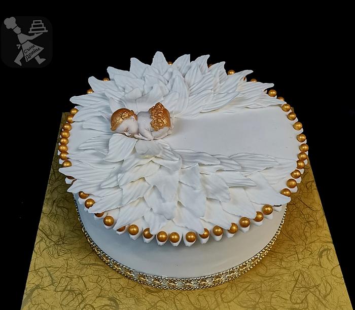 Angel baby cake 