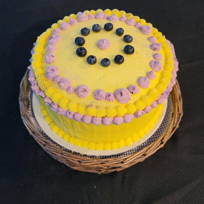 Lemon blueberry cake for a Dr. Graduate🩺