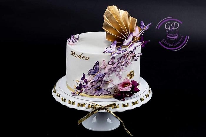 Butterflies cake