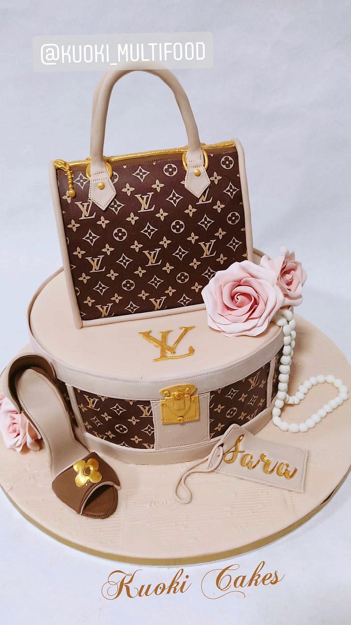 Fashion Cake Birthday Decorated Cake By Donatella CakesDecor