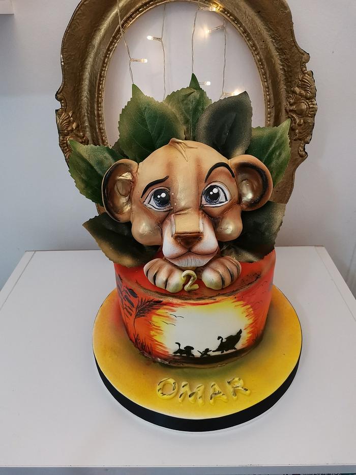 King lion Simba cake