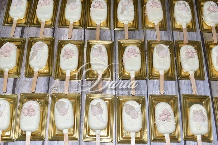 Wedding cakepopsicles