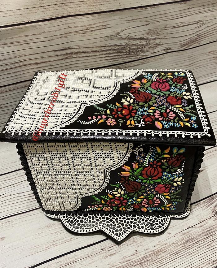 3D cookie box with Hungarian pattern
