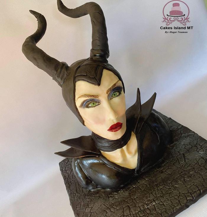 Maleficent cake theme 