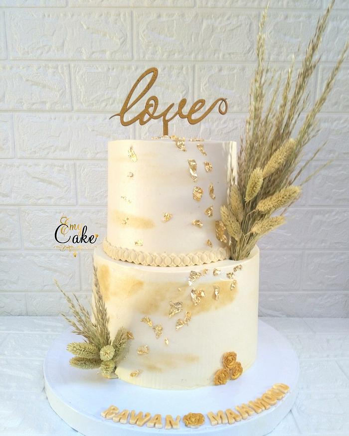 Simple Wedding Cakes That Wow | PreOwned Wedding Dresses