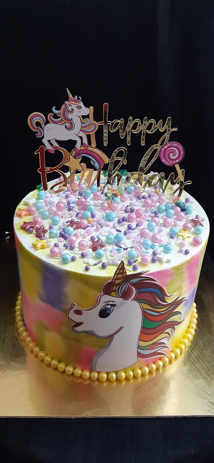 Eggless strawberry unicorn cake
