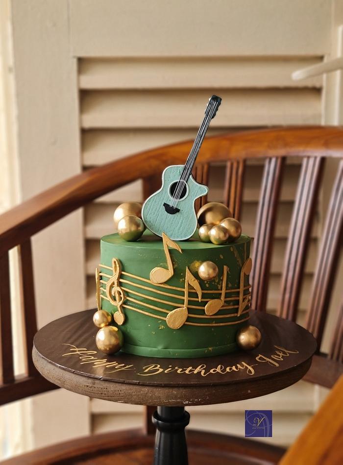 Guitar Cake 