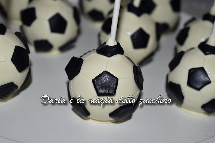 Soccer cakepops