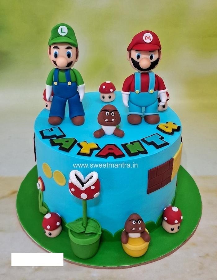Mario theme cream cake