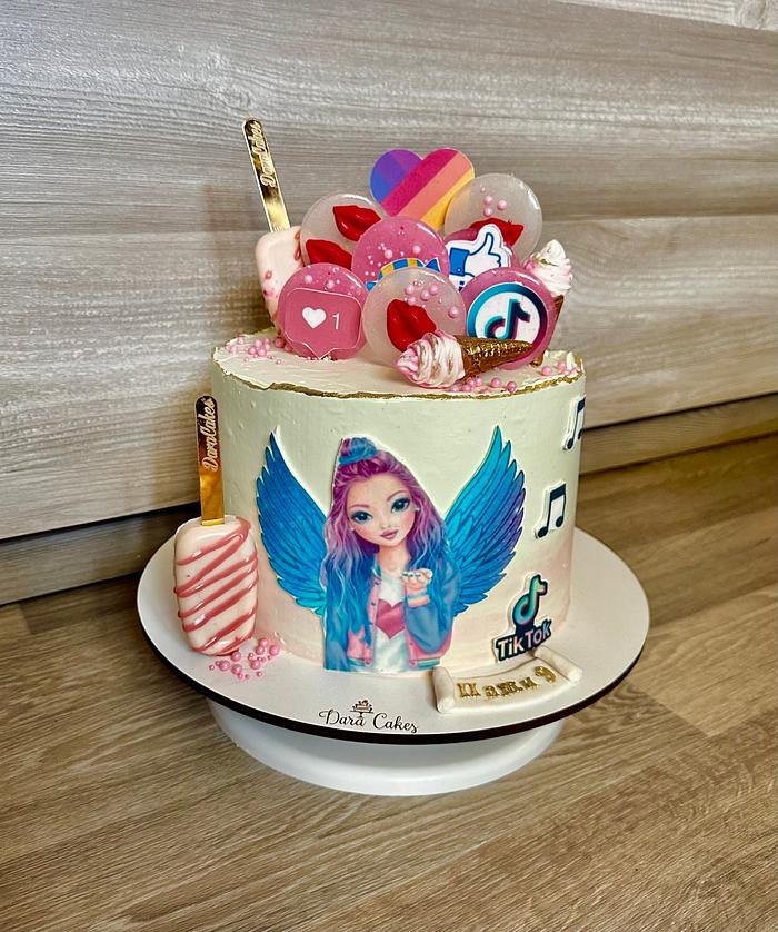 Tik tok cake