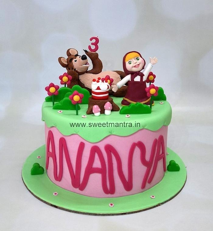 Masha and Bear theme cake