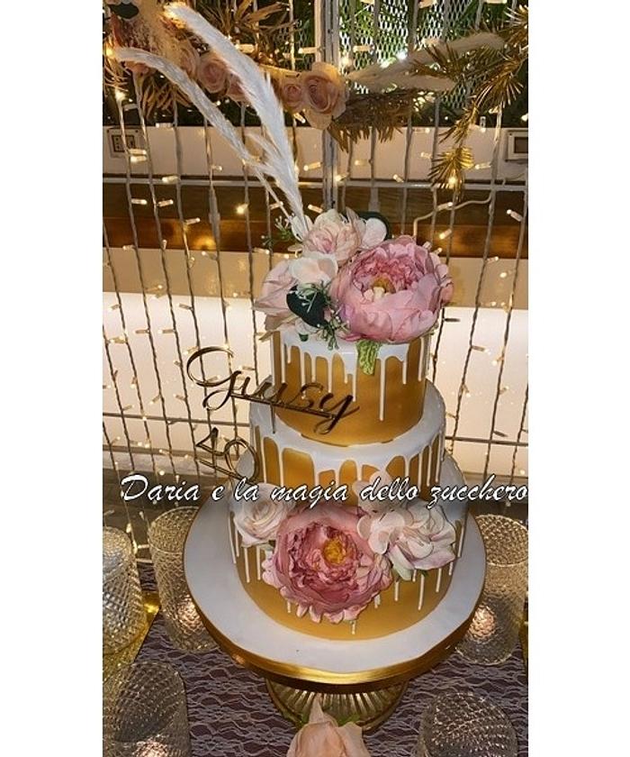 gold cake with flowers for 40th