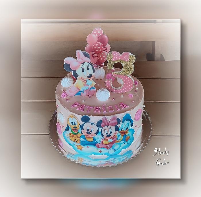 Minnie mouse birthday cake 