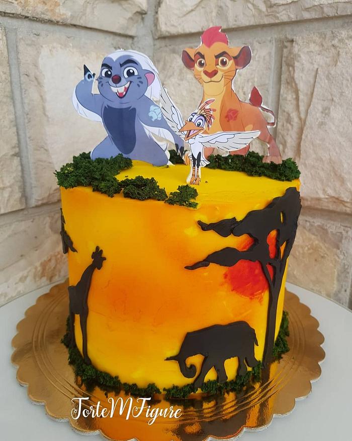 Lion quard cake